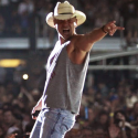 Kenny Chesney Takes Ice Baths [VIDEO]