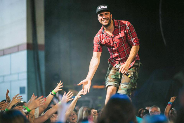 Sam Hunt on stage