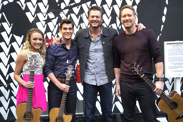 Team Blake: (L-R) Emily Ann Roberts, Zach Seabaugh, Blake Shelton and Barrett Baber