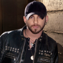 Brantley Gilbert Celebrates Anniversary with GREAT Gift from his Wife