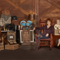 Reba Partners with Cracker Barrel for “Rockin’ R By Reba” Collection