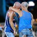 Kenny Chesney Spreads the Love to Cancer Survivor on Stage [VIDEO]