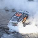 Martin Truex Jr. Wins Chicagoland to Advance in NASCAR Chase [VIDEO, PHOTOS]