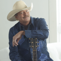 B104 Welcomes Alan Jackson to the State Farm Center