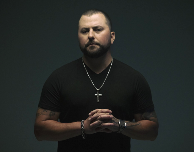 Tyler Farr