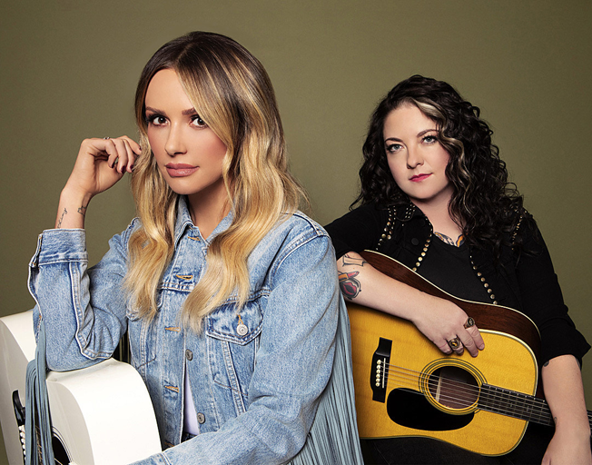 (L-R) Carly Pearce and Ashley McBryde