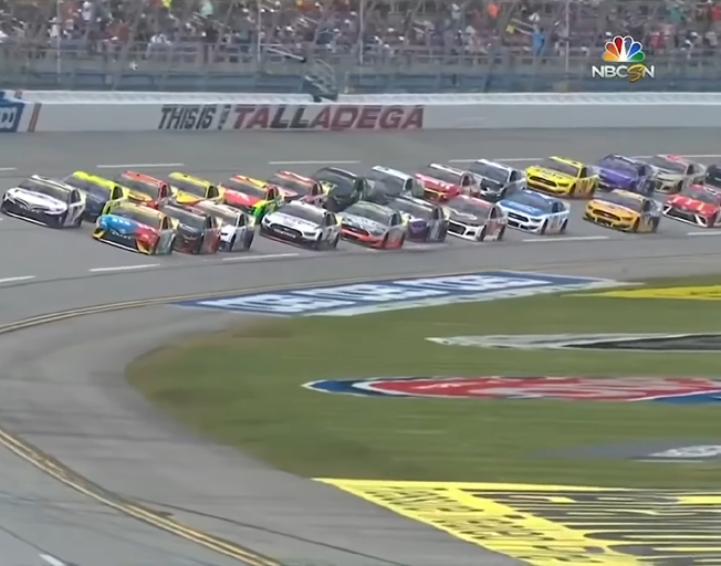 NASCAR Cup Series coming to green flag at Talladega Superspeedway 10-04-21
