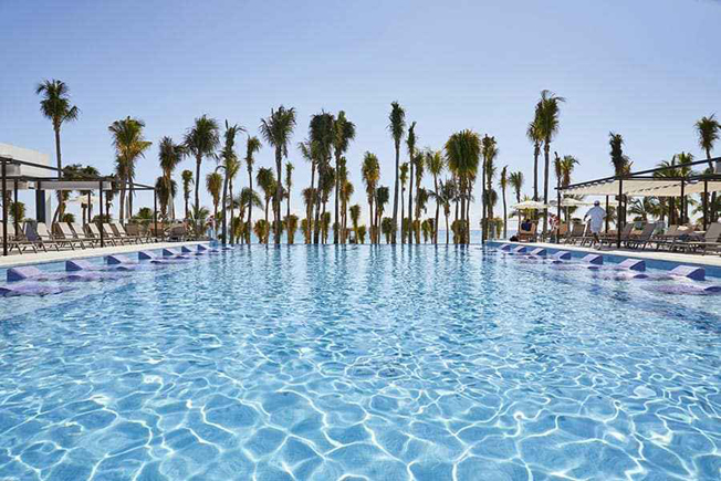  Pool at Riu Palace Riviera Maya