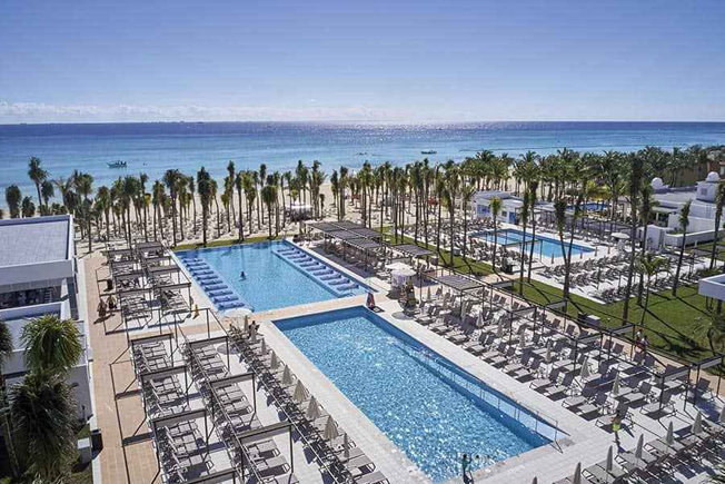 Pools at Riu Palace Riviera Maya