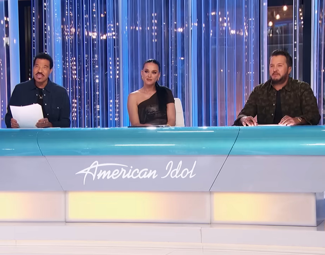 Lionel Richie, Katy Perry & Luke Bryan on an 'American Idol' set